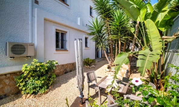 Resale - Villa -
La Nucía