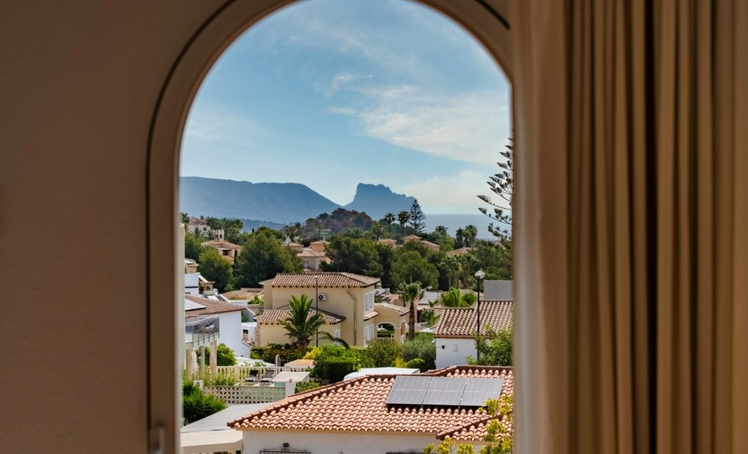 Resale - Villa -
La Nucía