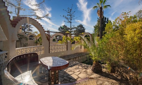 Herverkoop - Villa -
Alfaz del Pi - Colonia Escandinavia