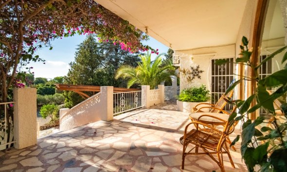 Herverkoop - Villa -
Alfaz del Pi - Colonia Escandinavia