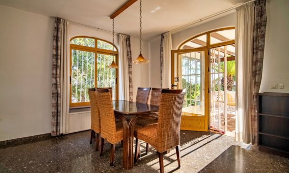 Herverkoop - Villa -
Alfaz del Pi - Colonia Escandinavia