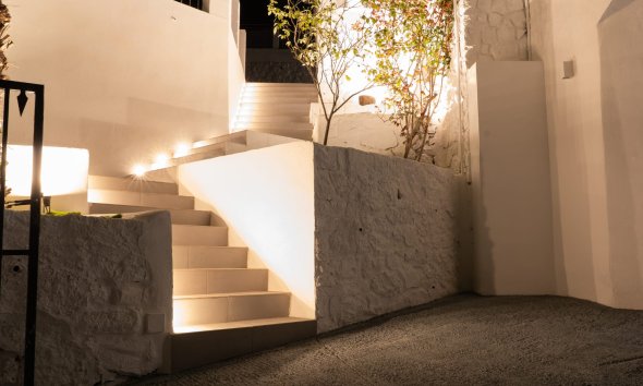 Herverkoop - Villa -
Altea - La Olla