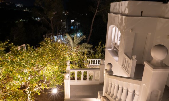 Herverkoop - Villa -
Altea - La Olla