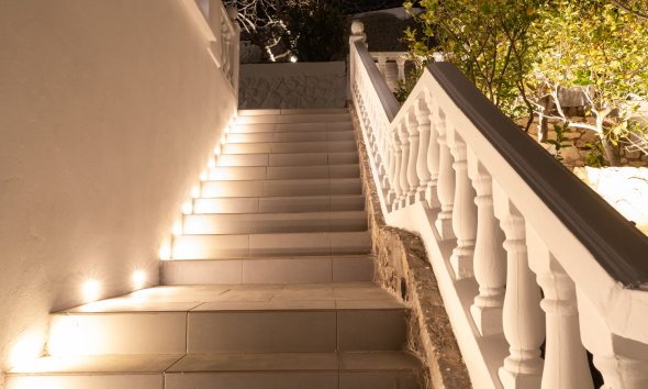 Herverkoop - Villa -
Altea - La Olla