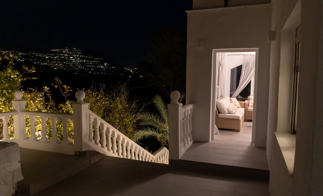 Herverkoop - Villa -
Altea - La Olla