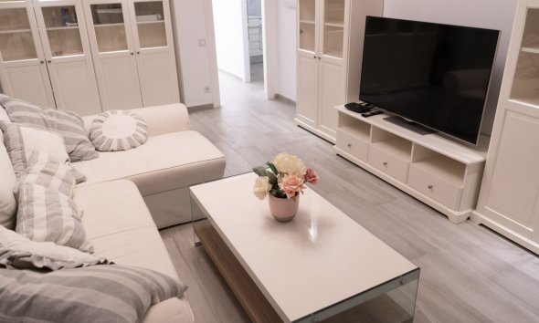 Herverkoop - Villa -
Altea - La Olla