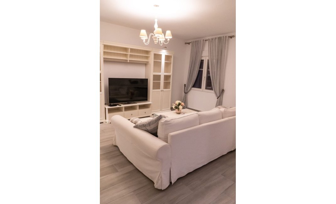 Herverkoop - Villa -
Altea - La Olla