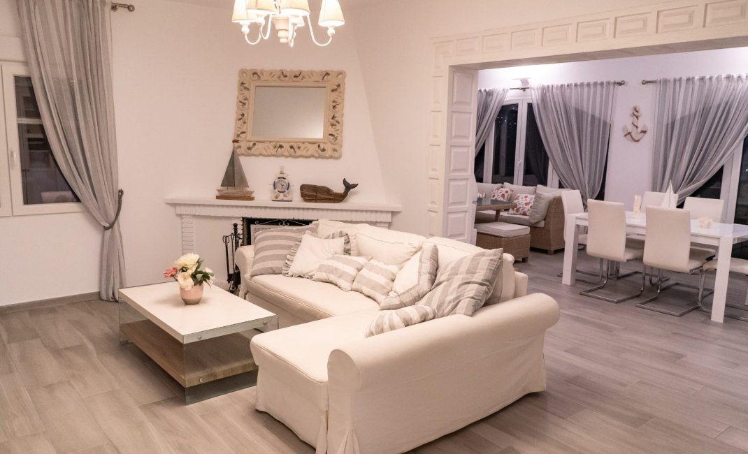 Herverkoop - Villa -
Altea - La Olla