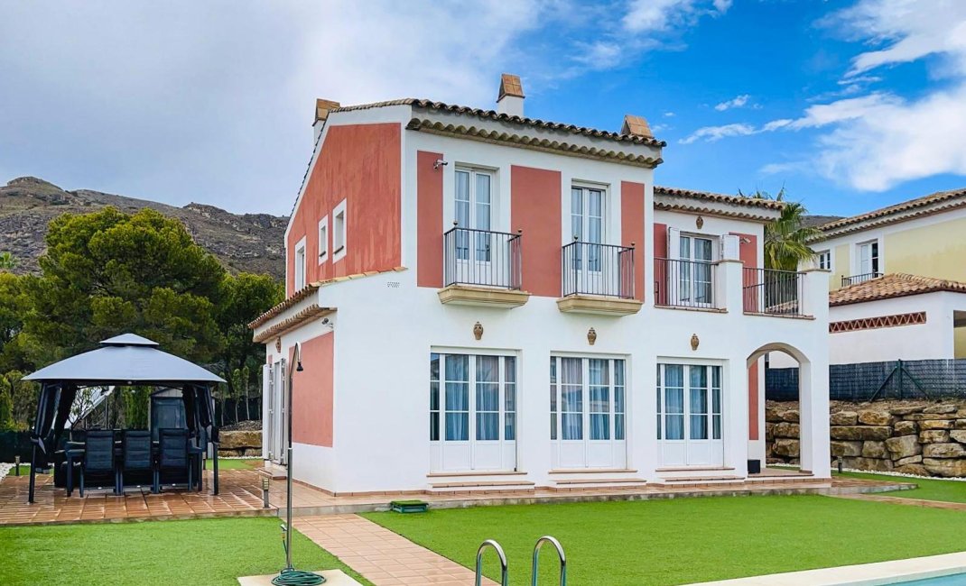 Herverkoop - Villa -
Finestrat - Sierra cortina