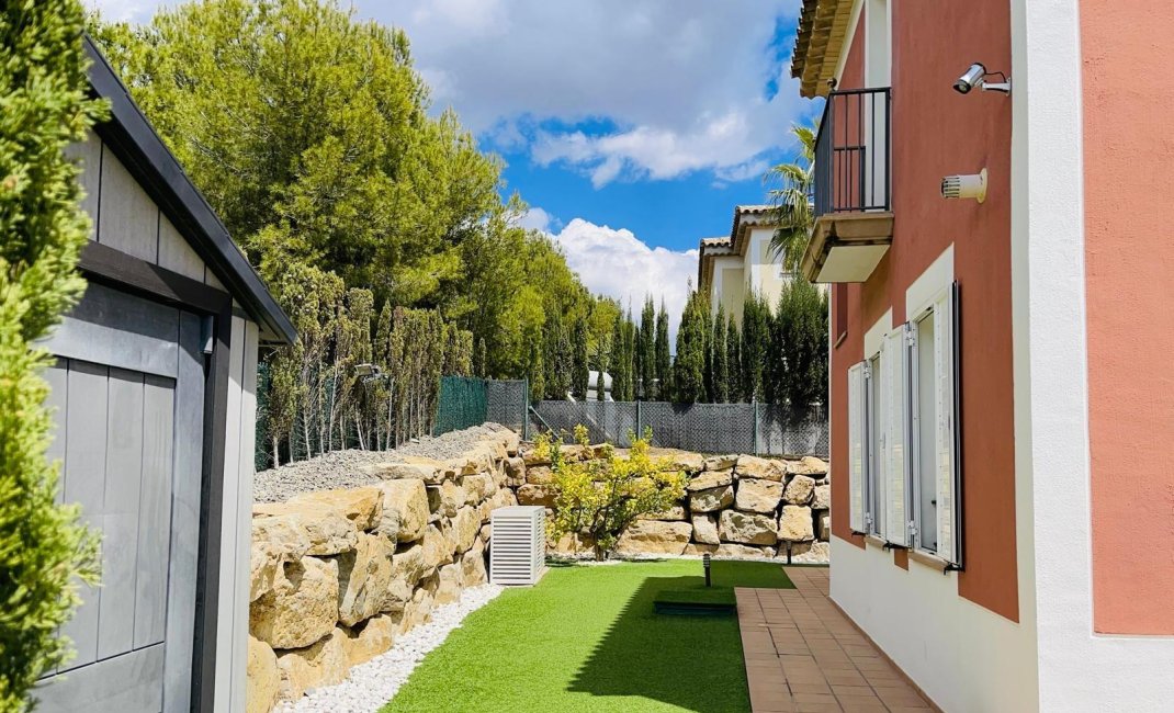 Herverkoop - Villa -
Finestrat - Sierra cortina