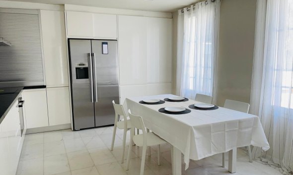 Herverkoop - Villa -
Finestrat - Sierra cortina