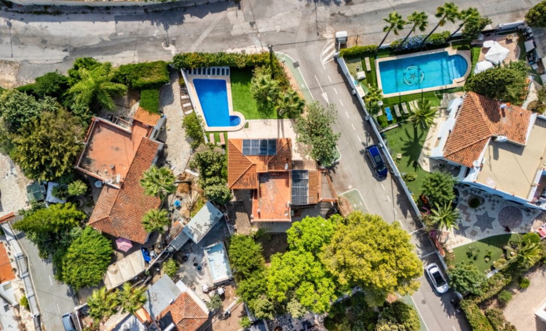 Reventa - Villa -
Albir