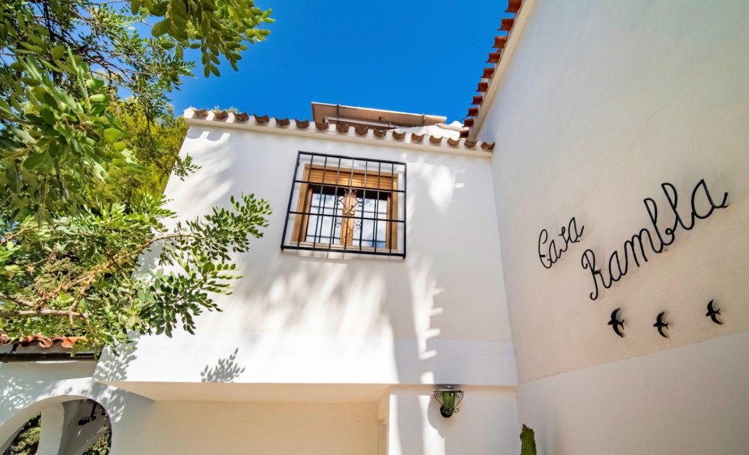 Reventa - Villa -
Albir