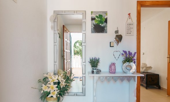 Reventa - Adosado -
Albir