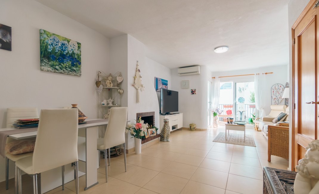 Reventa - Adosado -
Albir