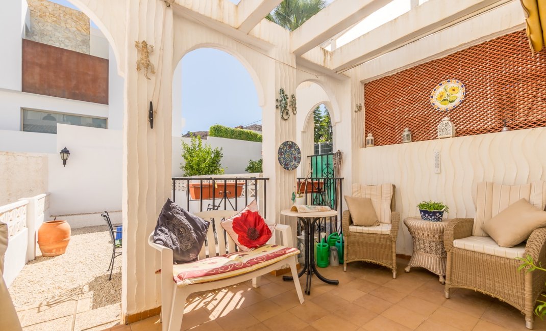 Reventa - Adosado -
Albir