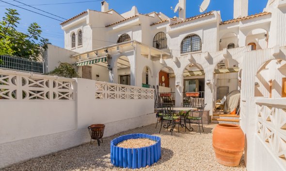 Reventa - Adosado -
Albir