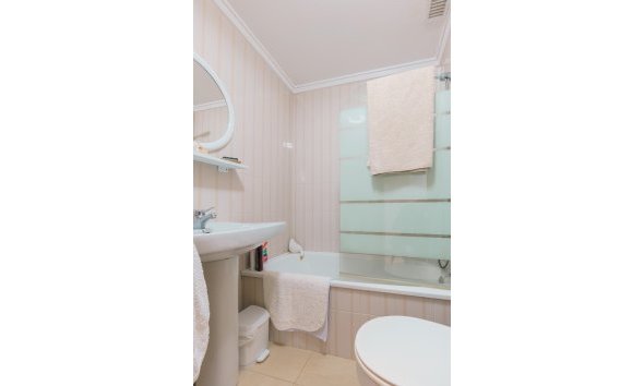 Reventa - Adosado -
Albir