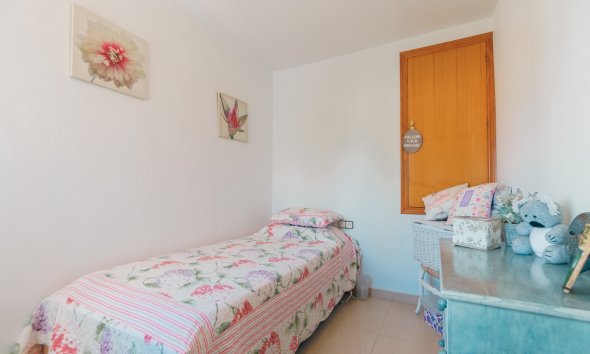 Reventa - Adosado -
Albir