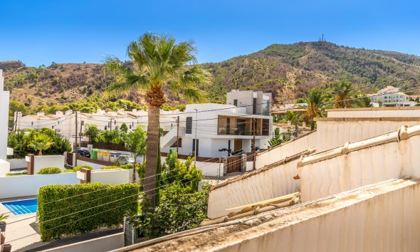 Reventa - Adosado -
Albir