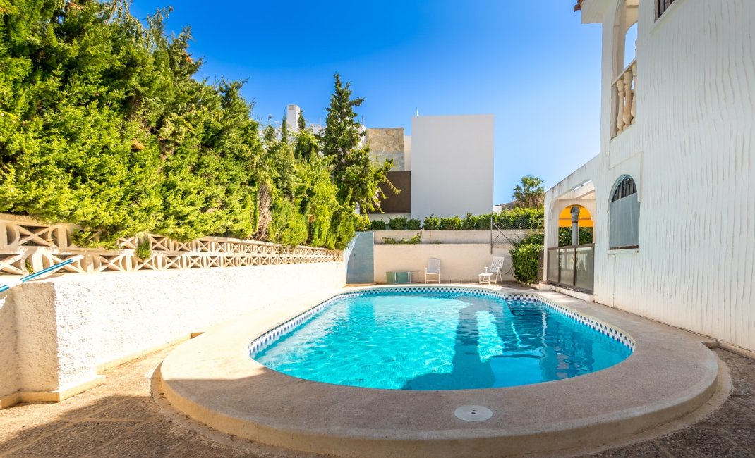 Reventa - Adosado -
Albir