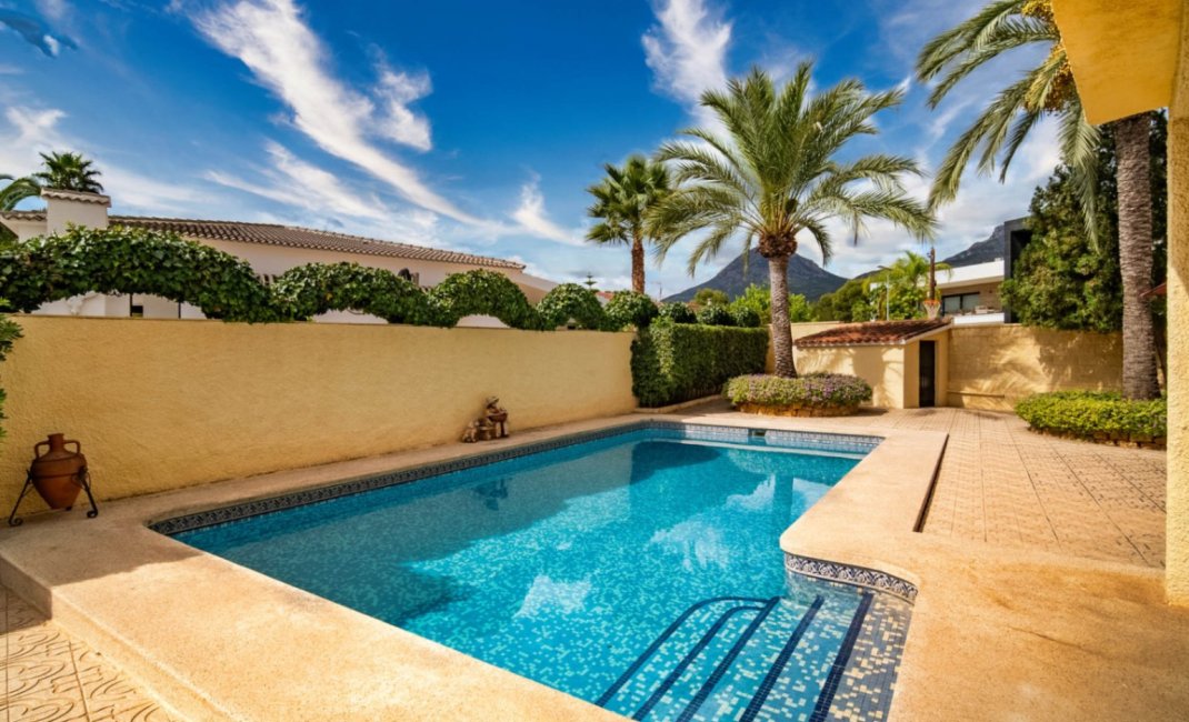 Herverkoop - Villa -
Alfaz del Pi - Colonia Escandinavia