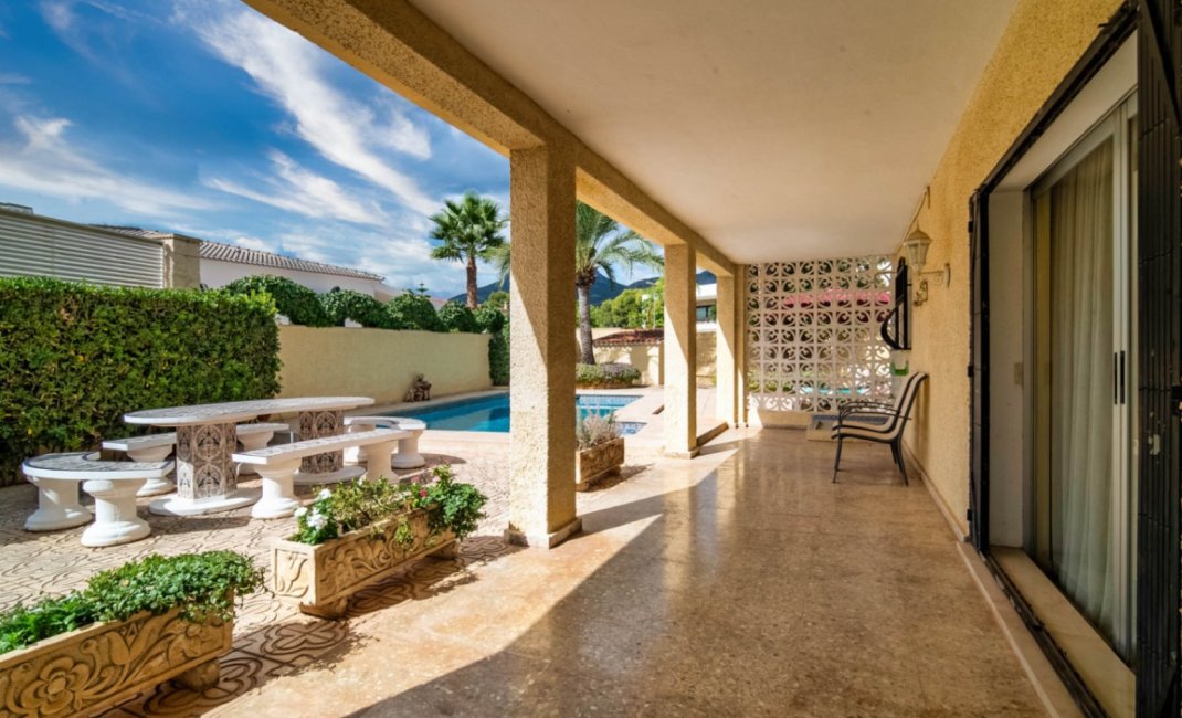 Herverkoop - Villa -
Alfaz del Pi - Colonia Escandinavia