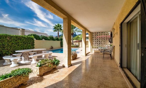 Herverkoop - Villa -
Alfaz del Pi - Colonia Escandinavia