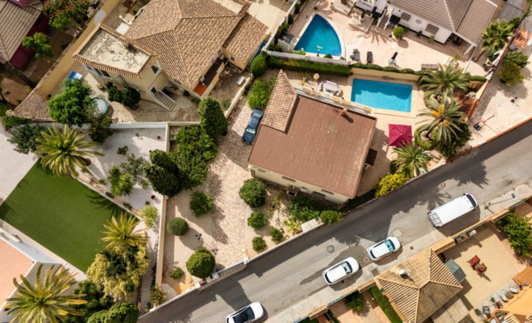 Herverkoop - Villa -
Alfaz del Pi - Colonia Escandinavia