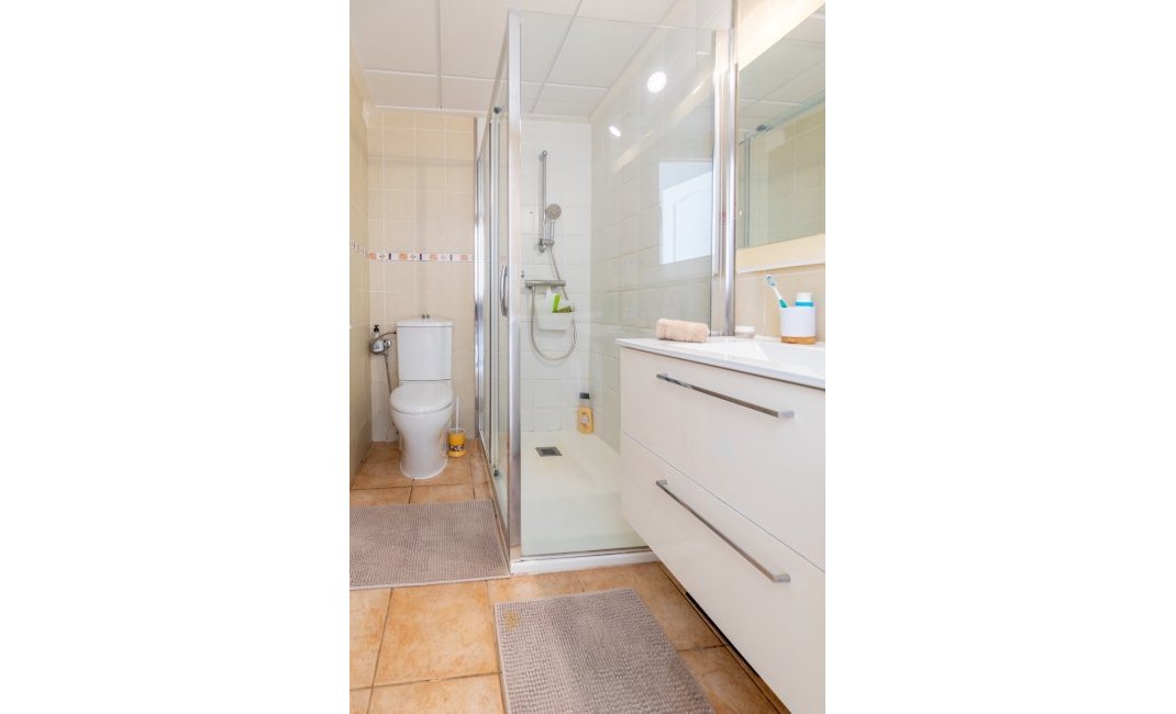 Reventa - Apartamento / piso -
Albir