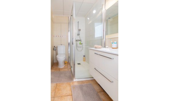 Reventa - Apartamento / piso -
Albir