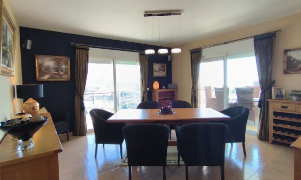 Herverkoop - Chalet / Villa -
Callosa De Ensarrià