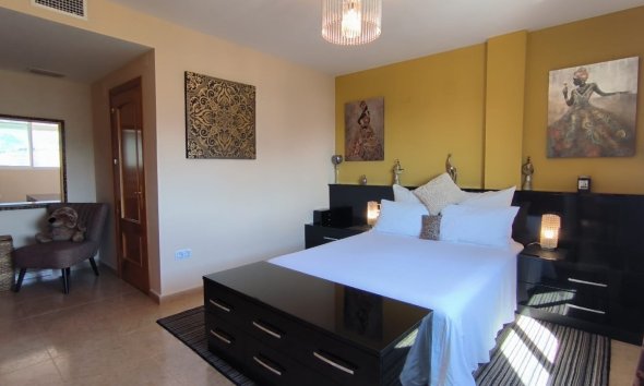 Herverkoop - Chalet / Villa -
Callosa De Ensarrià