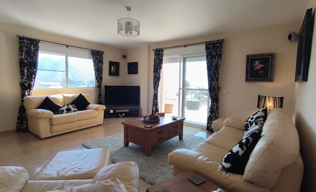 Herverkoop - Chalet / Villa -
Callosa De Ensarrià