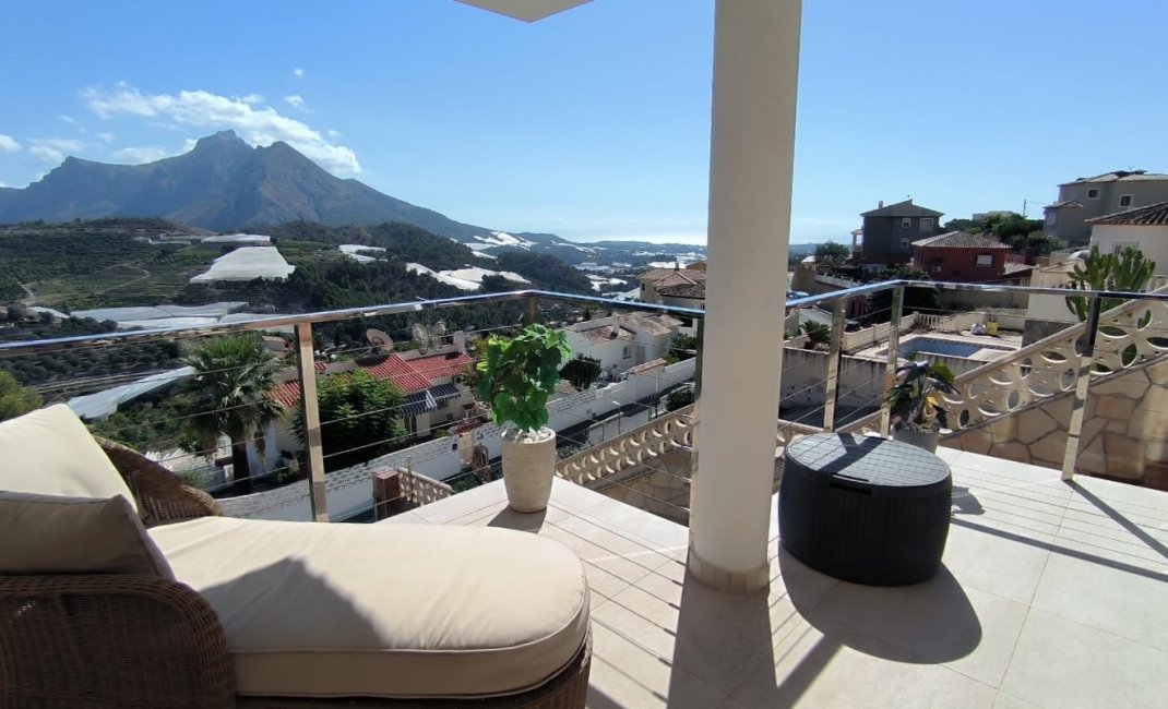 Herverkoop - Chalet / Villa -
Callosa De Ensarrià