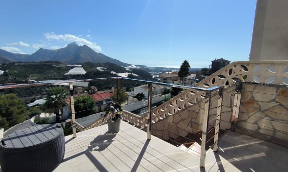 Herverkoop - Chalet / Villa -
Callosa De Ensarrià