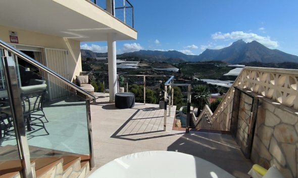 Herverkoop - Chalet / Villa -
Callosa De Ensarrià