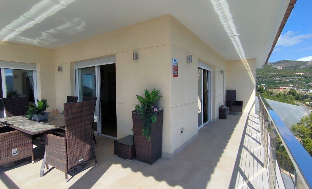 Herverkoop - Chalet / Villa -
Callosa De Ensarrià