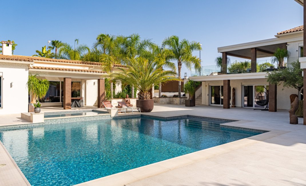 Reventa - Chalet / Villa  -
La Nucía