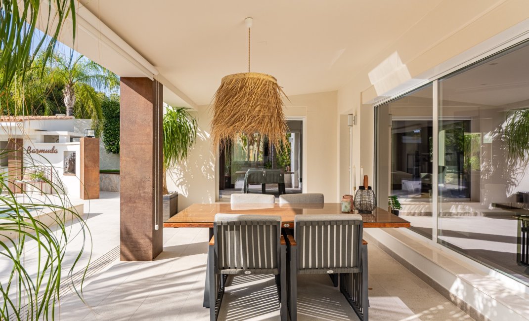 Reventa - Chalet / Villa  -
La Nucía