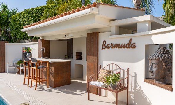 Reventa - Chalet / Villa  -
La Nucía