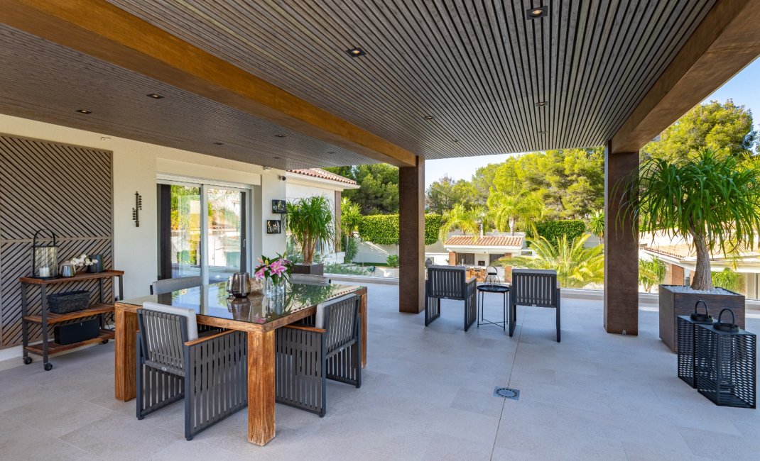 Reventa - Chalet / Villa  -
La Nucía