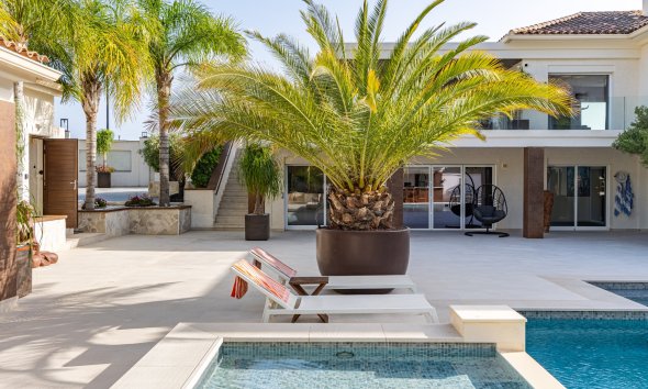 Reventa - Chalet / Villa  -
La Nucía