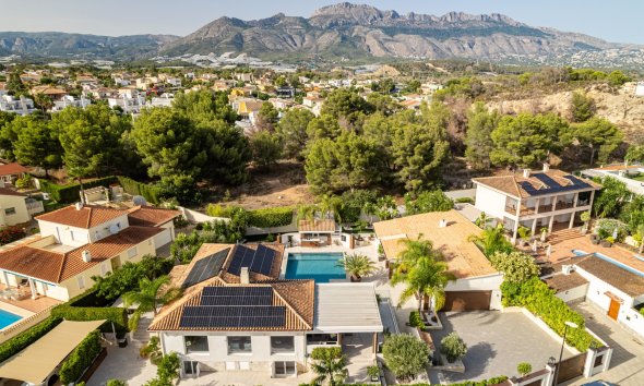 Reventa - Chalet / Villa  -
La Nucía