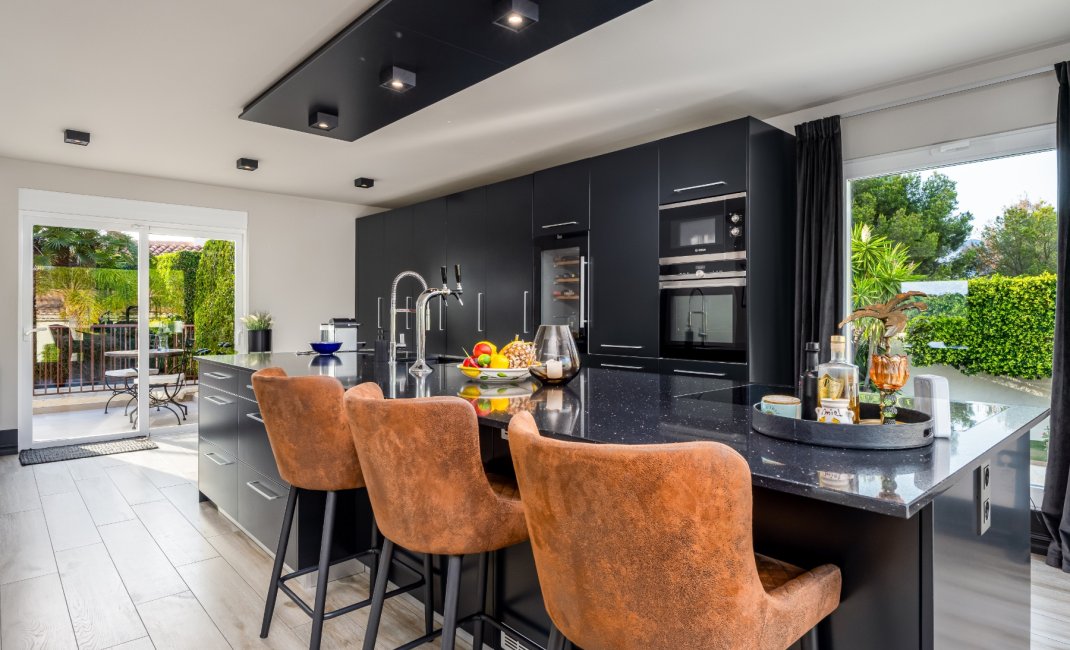 Reventa - Chalet / Villa  -
La Nucía