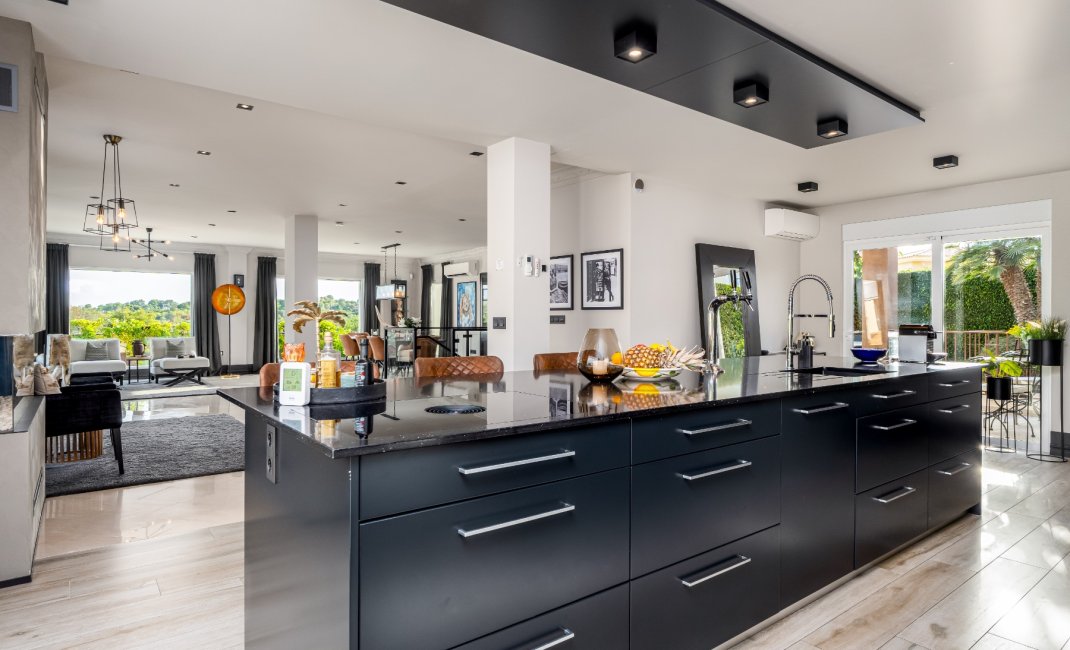 Reventa - Chalet / Villa  -
La Nucía