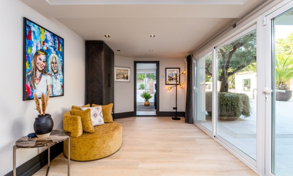 Reventa - Chalet / Villa  -
La Nucía