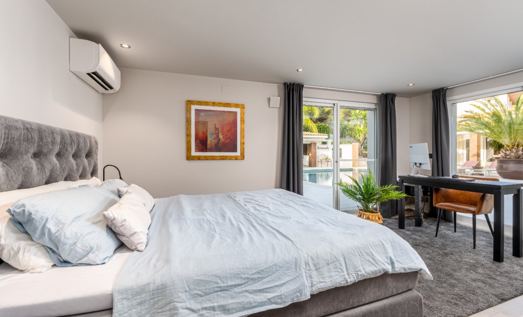 Reventa - Chalet / Villa  -
La Nucía