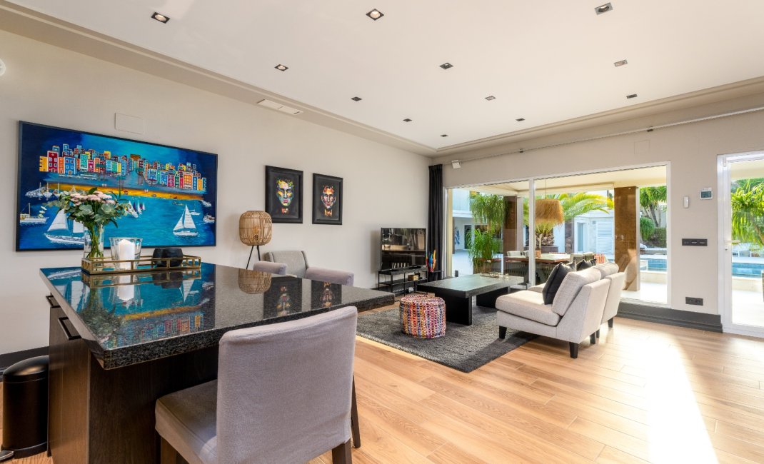 Reventa - Chalet / Villa  -
La Nucía