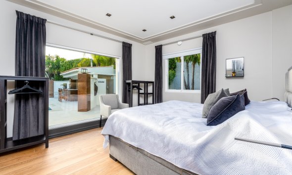 Reventa - Chalet / Villa  -
La Nucía